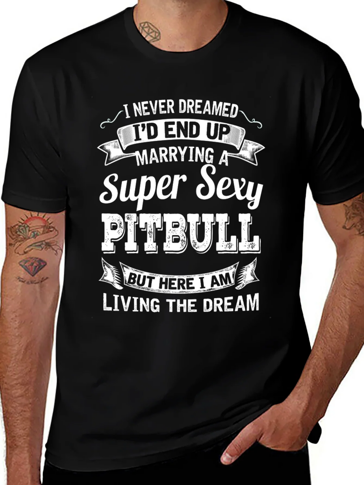 Super Sexy Pitbull T-Shirt: Living the Dream!